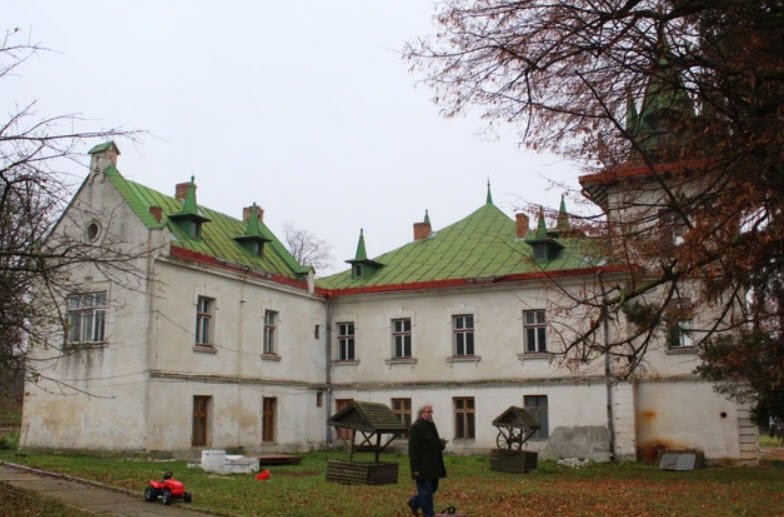 Conacul Cantacuzino-Pașcanu, Mănoaia, Romania, Romania